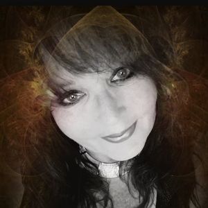 Meet your Posher, Cheri